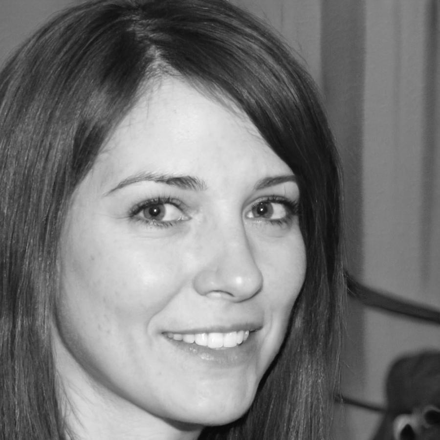 Dr. Sarah Müller - Leiterin Forschung und Entwicklung